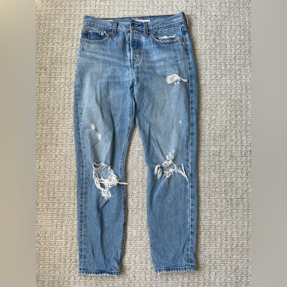 Levi Jeans Size 27